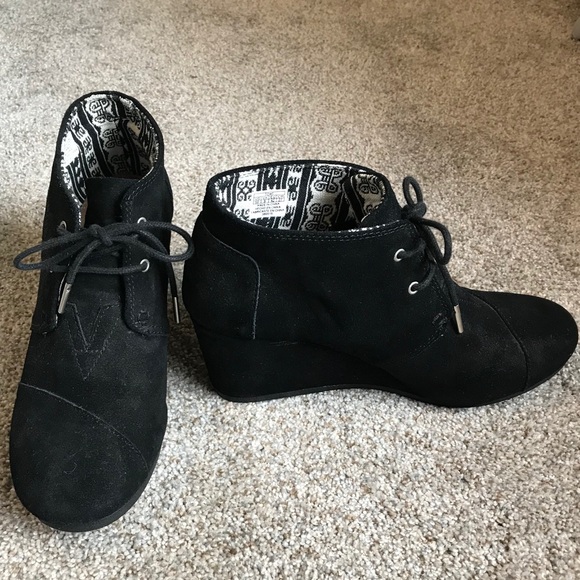 Toms Shoes - TOMS Kala Suede Lace Up Wedge Bootie
